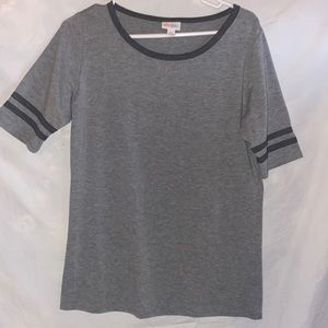 Grey t-shirt
